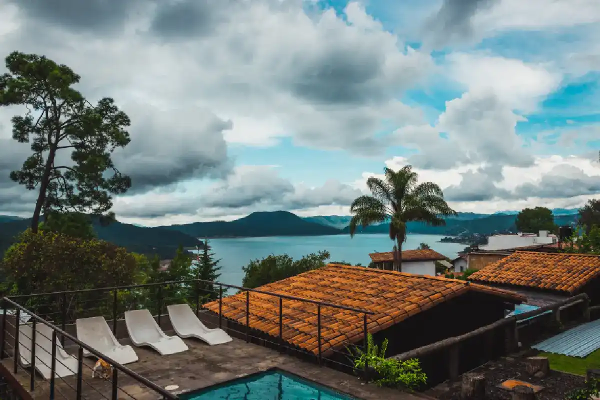 Vacaciones de verano en Valle de Bravo, qué hacer, dónde comer y en dónde quedarte