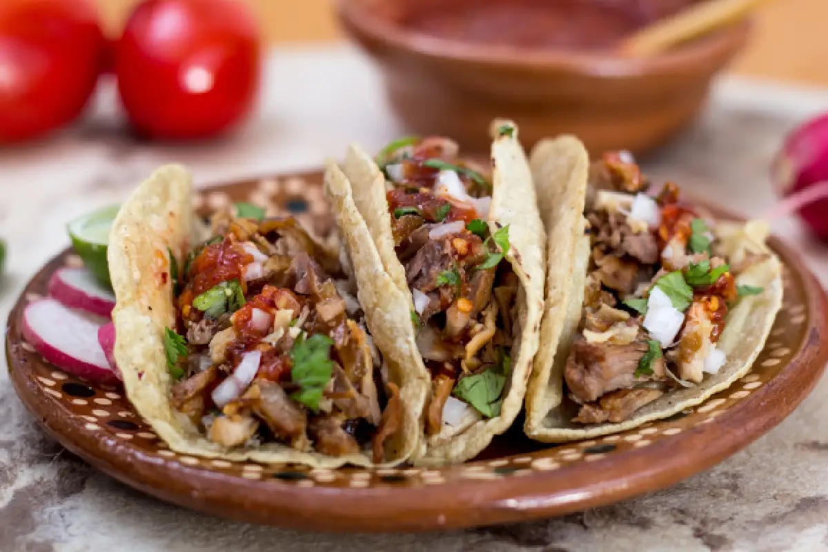 Aprovecha el "Hongosto" y prepara esta deliciosa receta de carnitas de setas fácil y rápida