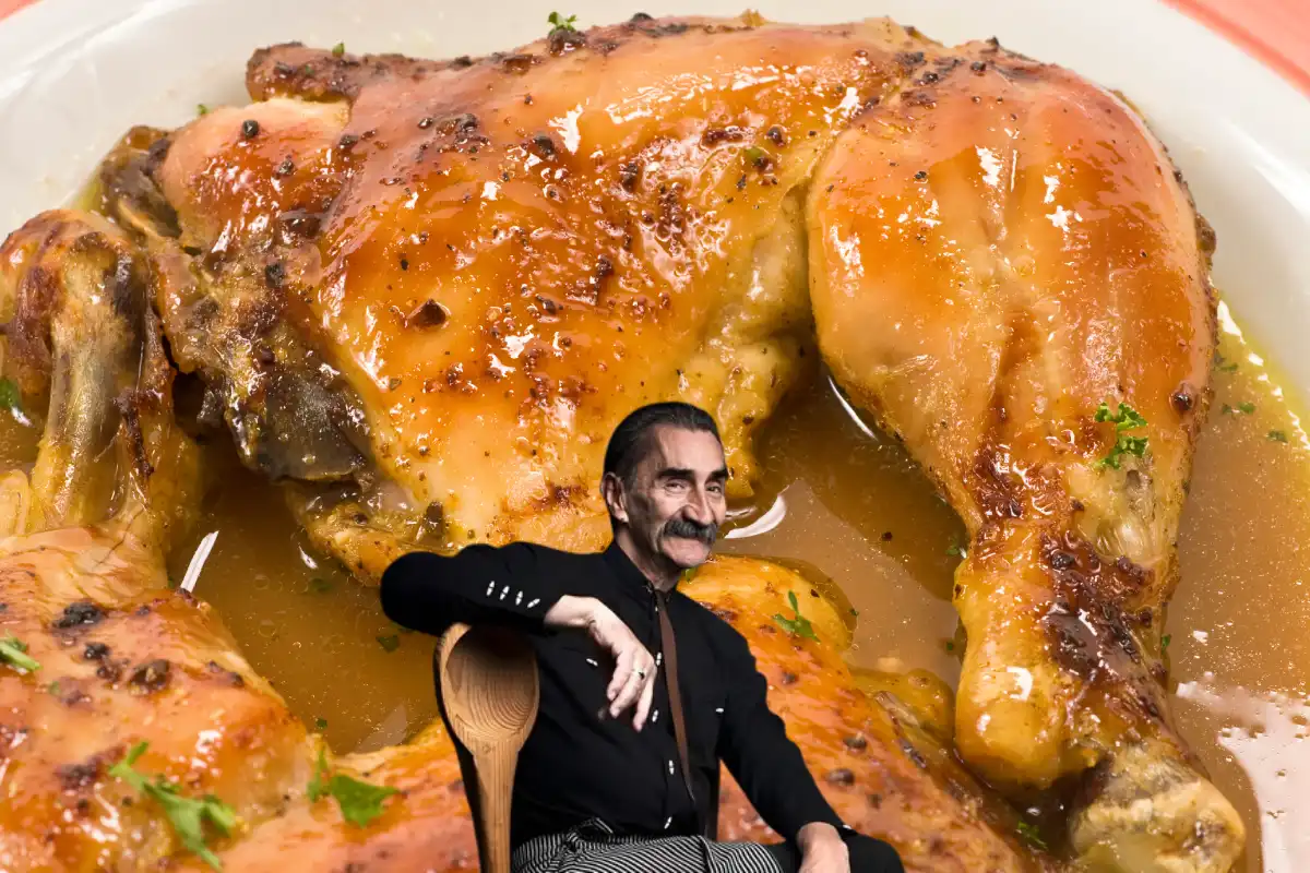 Aprende a preparar pollo en perejil de la mano del chef Yuri de Gortari