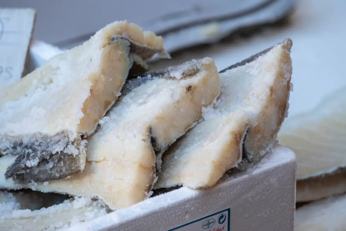 Cómo quitar lo salado al bacalao: guía práctica para dejarlo en su punto perfecto