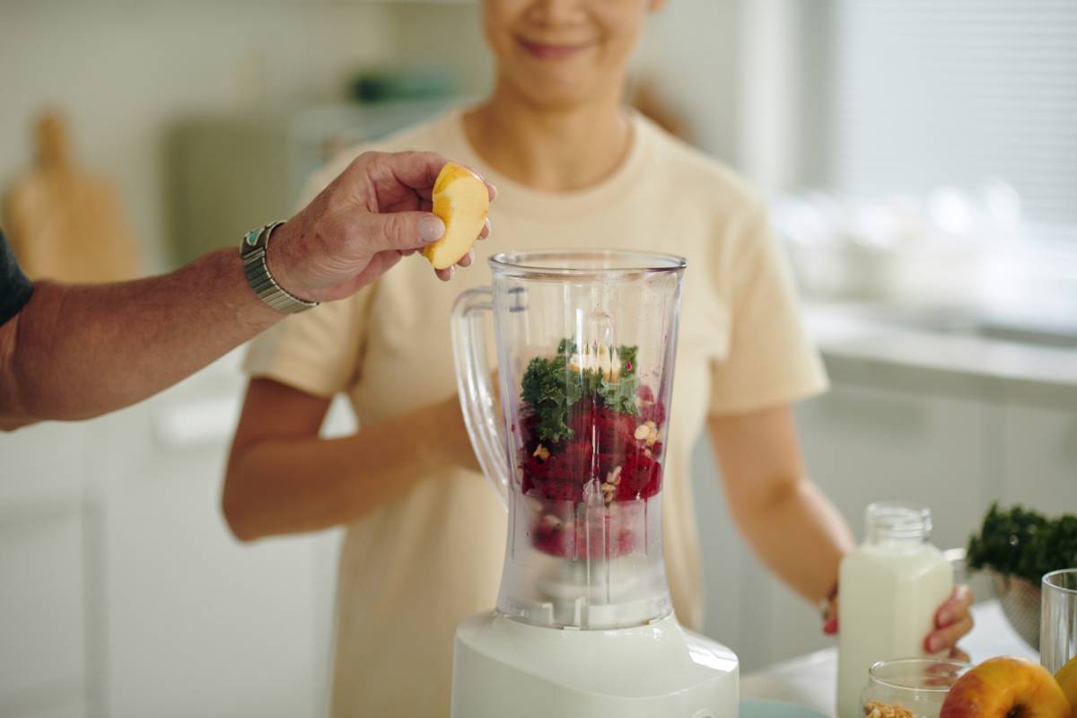 Jugos y Smoothies Energéticos: 2 Recetas para Potenciar tu Mañana