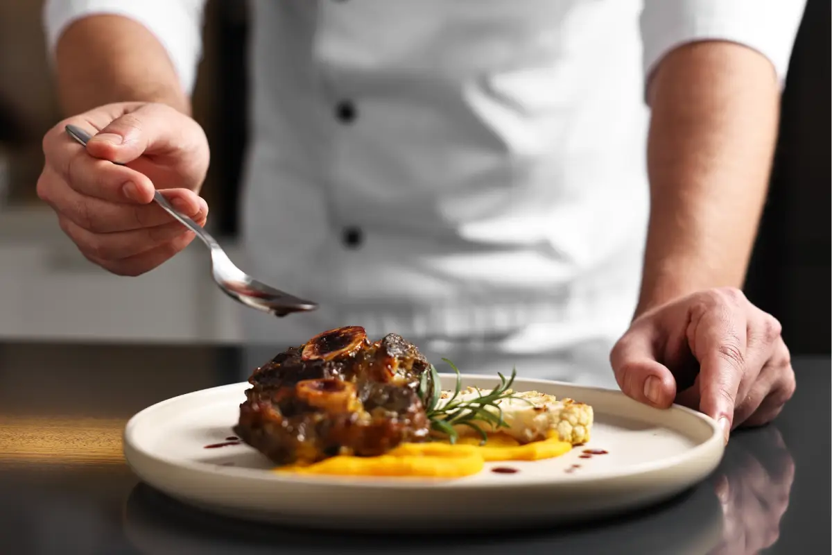 Una nueva generación de chefs buscan escribir un nuevo capítulo en la escena culinaria: chef Max Righi