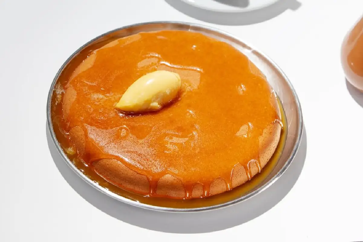 plato con hot cake esponjosito